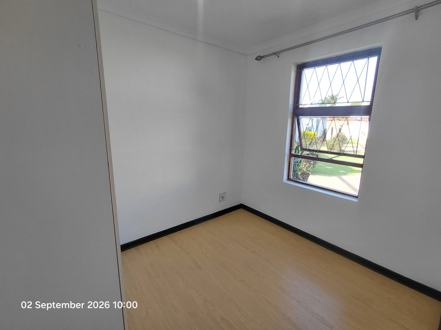 2 Bedroom Property for Sale in Kabega Park Eastern Cape